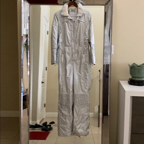 Fendi ski suit - Picture 2 of 10